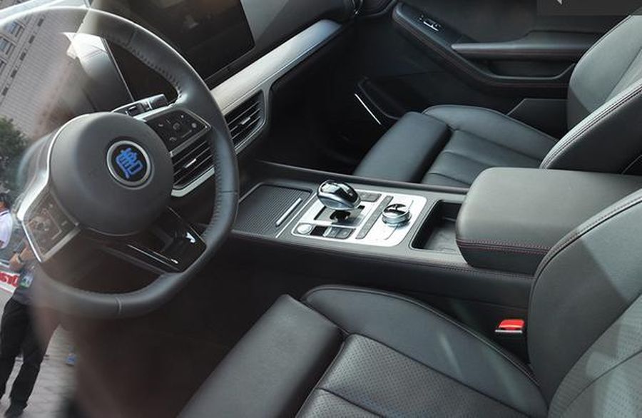 SUV điện Trung Quốc BYD Tang EV600 ra mắt, mạnh mẽ không ...