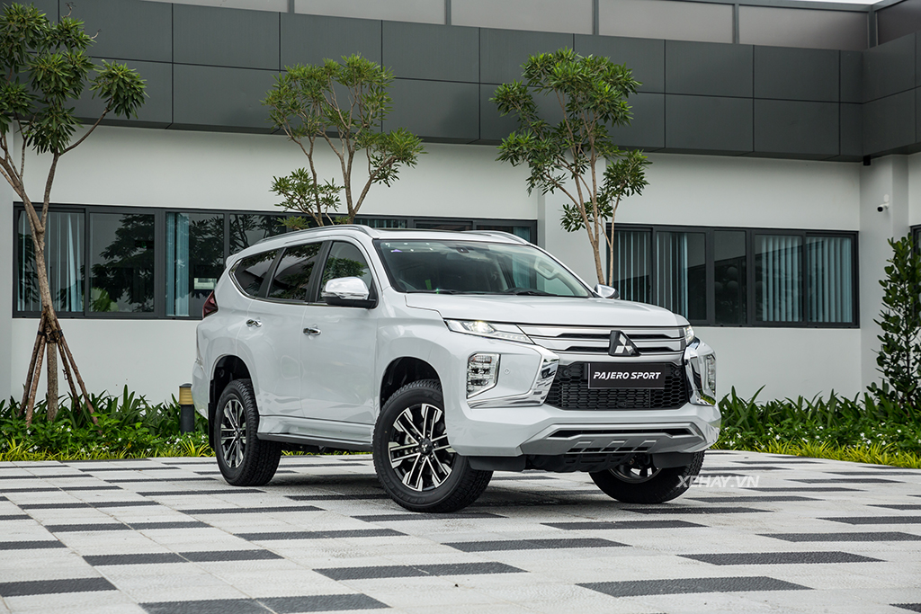 tháng 3/2023 Mitsubishi Pajero Sport bán được 118 xe, tăng 17 chiếc so với tháng liền trước