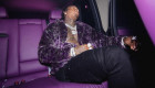 Rapper Moneybagg Yo sở hữu chiếc Rolls-Royce Cullinan màu tím nội thất độc quyền