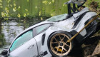 Chưa kịp đăng ký biển số, chiếc Porsche 911 GT3 RS giá hơn 6 tỷ đồng chìm nghỉm dưới sông