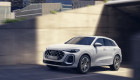 Audi Q5 PHEV ra mắt: Pin lớn hơn, mạnh mẽ hơn, sạc nhanh hơn