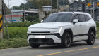 Hyundai Tucson thế hệ mới lộ ảnh thực tế: Kích thước lớn hơn, ngoại hình góc cạnh, 