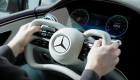 Vô lăng kiểu Tesla sắp xuất hiện trên xe Mercedes?