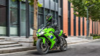 Kawasaki Ninja 650 2027 ra mắt với phuộc Showa SFF-BP mới, nâng cấp phanh và bổ sung công nghệ thông minh