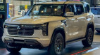 Cận cảnh Mitsubishi Pajero 2026 tại đại lý: 3 phiên bản, giá từ 1,29 tỷ VNĐ