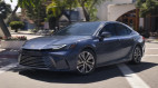 Toyota Camry Nightshade ra mắt: Thiết kế thể thao nhưng vẫn giữ hệ truyền động hybrid quen thuộc