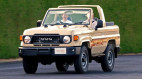 Toyota Land Cruiser 70 SWB lộ diện: Bản mui trần có thể gập kính chắn gió siêu độc lạ