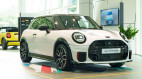 Mini Cooper John Cooper Works 3 cửa ra mắt Việt Nam: Giá 2,529 tỷ đồng