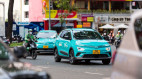 100% taxi chạy xăng, dầu ở Hà Nội phải chuyển sang sử dụng điện, năng lượng xanh vào 2030