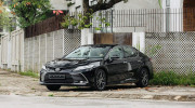 [ĐÁNH GIÁ NHANH] Toyota Camry 2.0 Q 2022: “Công - thủ toàn diện”