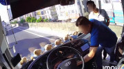 Vụ rút chìa xe khách trên đường vành đai 3: Tạm giữ hình sự tài xế xe 7 chỗ