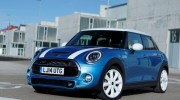 MINI Countryman hoàn toàn mới ra mắt tại Việt Nam