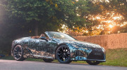 Lexus LC Convertible mới được công bố dưới dạng nguyên mẫu, vẫn tuyệt đẹp và hút mắt