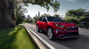 Toyota RAV4 Prime chốt giá từ 888 triệu VNĐ, nhanh và thân thiện với môi trường hơn cả ước tính