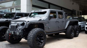 Lô Jeep Gladiator 6x6 bất ngờ có tại Campuchia: 