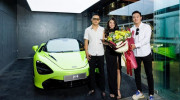Hoa hậu doanh nhân Trương Thu chính thức nhận bàn giao McLaren 720S hơn 24 tỷ VNĐ