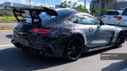 Hàng khủng Mercedes-AMG GT Black Series P One Edition bất ngờ lăn bánh tại Campuchia