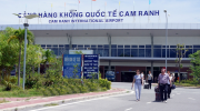 Đại gia hàng hiệu Jonathan Hạnh Nguyễn muốn tăng giá phục vụ tại sân bay Cam Ranh