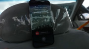 Youtuber cho xe va chạm để kiểm chứng tính năng phát hiện tai nạn trên Iphone 14
