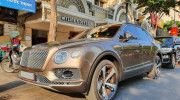 Bắt gặp Bentley Bentayga First Edition khoe dáng dưới nắng hoàng hôn Sài Thành