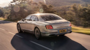 Chi tiết phiên bản Bentley Flying Spur Blackline mới vô cùng hào nhoáng