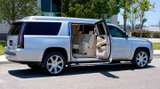 Siêu sao bóng bầu dục Tom Brady rao bán chiếc Cadillac Escalade ESV với mức giá gần 7 tỷ VNĐ