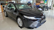 Xả kho bản cũ, Toyota Camry giảm giá kỷ lục, chỉ còn từ 929 triệu đồng