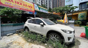 Chủ nhân chiếc Mazda CX-5 bị bỏ quên ở quán bia bất giờ xuất hiện, giải thích lí do “quên xe”