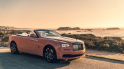Ngắm vẻ quyến rũ của phiên bản Rolls-Royce Dawn đặc biệt dưới ánh năng hoàng hôn