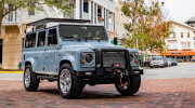 Phục chế Land Rover Defender theo phong cách cổ điển với hệ truyền động điện của Tesla