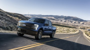 Chi tiết phiên bản rẻ nhất Ford F-150 Lightning Pro, giá 922 triệu VNĐ
