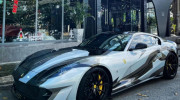 Ferrari 812 Superfast màu camo lạ mắt ra Hà Nội 