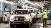 Ford quyết định bán xe thiếu linh kiện ra thị trường và hẹn lắp bù sau