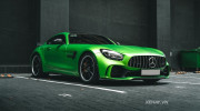 Chiêm ngưỡng Mercedes-AMG GT R thứ 2 của Việt Nam: Nổi bật với màu sơn xanh 