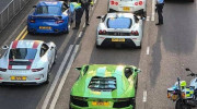 Sử dụng chiêu trò qua mặt cảnh sát, bộ đôi Nissan GT-R và Lamborghini tại Hồng Kông bị 
