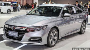 Honda Accord 1.5L Turbo và Hybrid 2019 được trưng bày tại Triển lãm Bangkok 2019