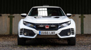 Honda Civic Type R chất lừ trong “dàn áo” độ thể thao OveRland