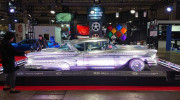 Chevrolet Impala 1958 bất ngờ được “bạc hóa” tại buổi triển lãm xe hơi Mỹ