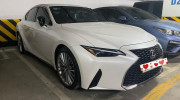 Lexus IS 300 2021 đầu tiên lên sàn xe cũ: Xe sang siêu lướt với giá 2,6 tỷ VNĐ