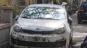 Hà Nội: Đỗ xe thiếu ý thức, Kia Rio bị đốt không thương tiếc