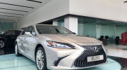 Lexus ES 250 đời 2019 giá đắt nhất phân khúc tại Việt Nam nhưng lại rẻ nhất ở Mỹ