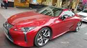 Sài Gòn: Bắt gặp Lexus LC 500 2018 màu đỏ độc nhất Việt Nam rực rỡ trên phố