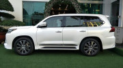 Chiếc Lexus LX570 Super Sport 2018 thứ 3 đã về Bình Dương