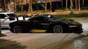 Lâm Chí Dĩnh lái siêu xe McLaren Senna gần 2 triệu USD đi ăn với bạn