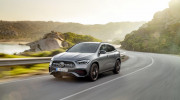 Mercedes-Benz GLA 2021 chính thức trình làng - Tinh tế nhưng không kém phần mạnh mẽ