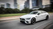 Mercedes-AMG GT Coupe sẽ trình làng biến thể hybrid vào năm sau