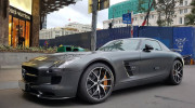 Chạm mặt hàng hiếm Mercedes SLS AMG GT Final Edition tại trung tâm Sài Gòn