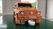 Nghệ nhân Việt được cộng đồng quốc tế khen ngợi với tác phẩm Mercedes-Benz G500 4x4² bằng gỗ