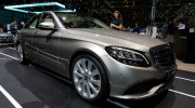 Mercedes-Benz C-Class 2019 sẽ có đèn Multibeam LED cùng nhiều trang bị cao cấp, bán ra từ tháng 3/2019 tại Việt Nam