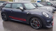 Bắt gặp MINI John Cooper Works GP 2020 không ngụy trang giữa đường phố
